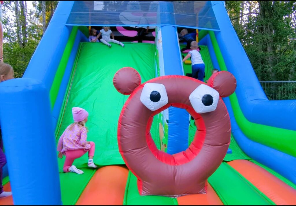 Batuudi rent üritusele laste peoks või firmapäevaks