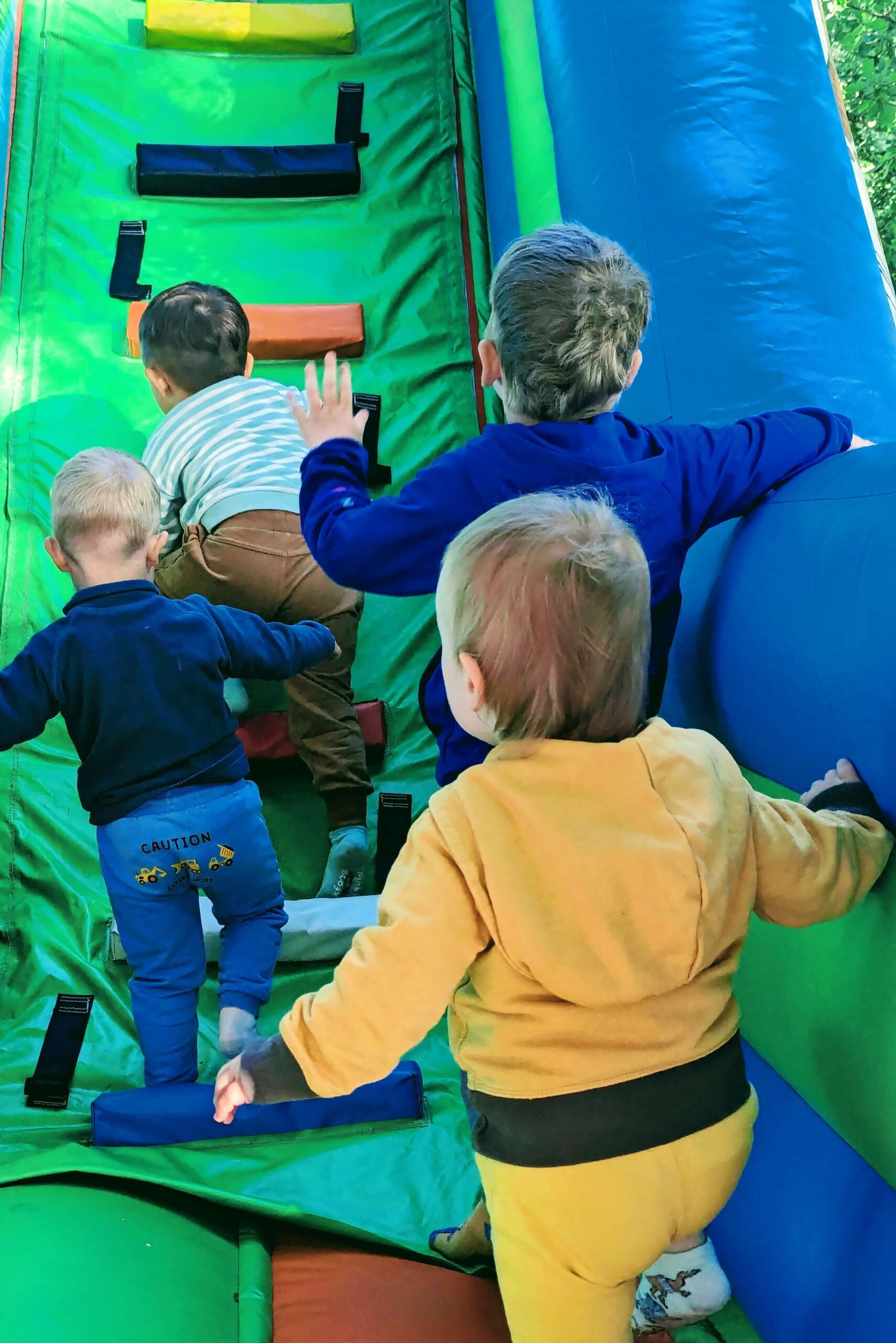 Batuudi rent 3 Batuudi rentimine lapse sünnipäevaks – parim viis lastele rõõmu pakkuda.